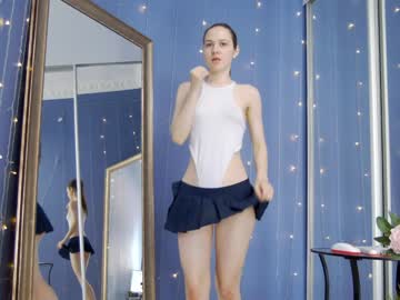 girl
        kriskras__ cam image #1366241