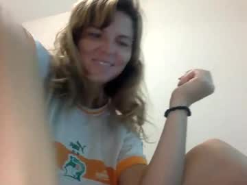 girl
        meowbaby1000 cam image #5966692