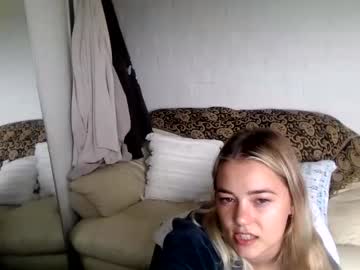 girl Sex Cam Girls Roleplay For Viewers On Chaturbate with blondee18