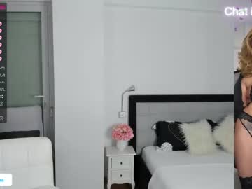 girl
        domixdyva cam image #1892160