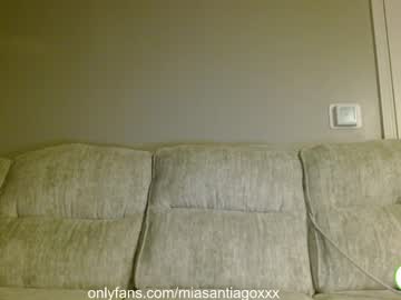 couple
        miasantiago cam image #3453646