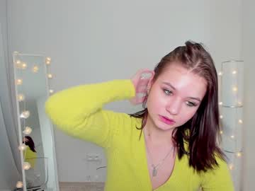 girl
        amy_doux cam image #512530