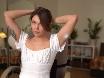 girl
        lovely_tammy cam image #3750120