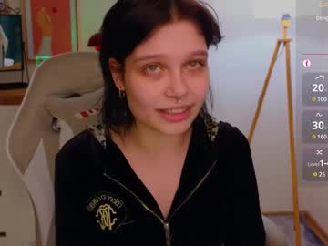 girl
        melan1e_ cam image #6212748