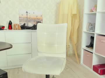girl
        linapearl cam image #948852