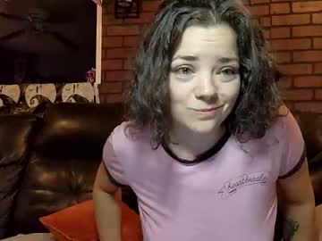 girl
        miaelizabethlove cam image #2427390