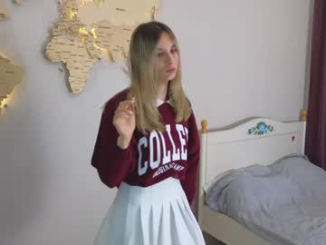 girl Sex Cam Girls Roleplay For Viewers On Chaturbate with maureencantrell