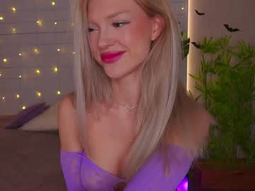 girl
        liamurr cam image #251535