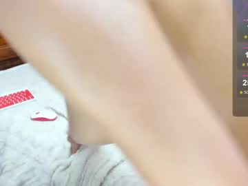 girl
        flower_nicole cam image #4491088