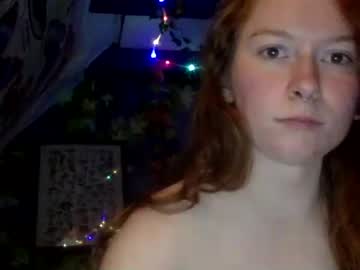 girl
        robinblackly cam image #428679