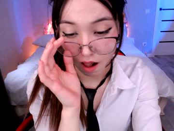 girl
        mary_shiota cam image #1064019