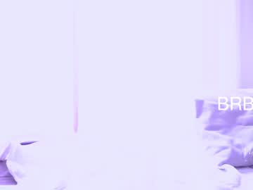 girl
        mystikei cam image #3509087
