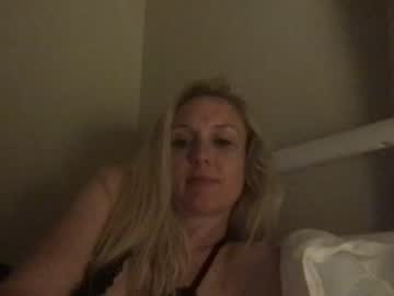 girl
        eveandtheforbiddenfruit cam image #4023075