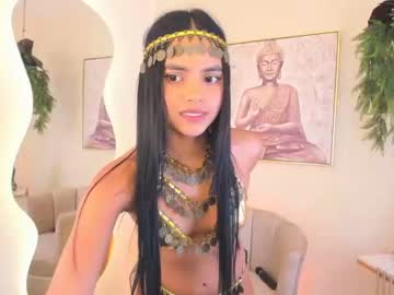 girl
        chaynna_bell cam image #2713655