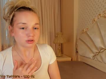 couple
        huntertiana cam image #1747503