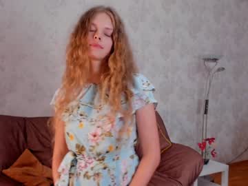 girl
        nataly_hello cam image #2832075