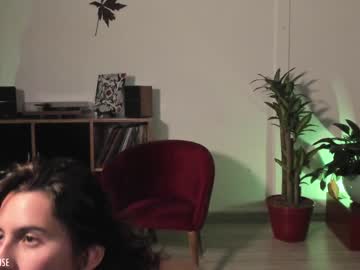 girl
        marmuse cam image #2119093