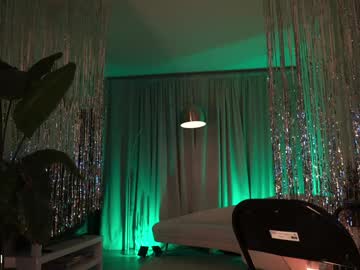girl
        anniehillofficial_ cam image #5131252