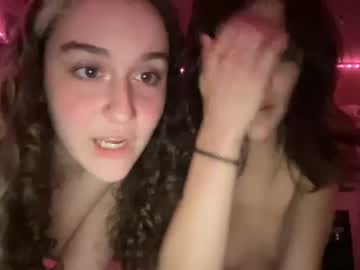 girl
        skincprincesses cam image #2917054
