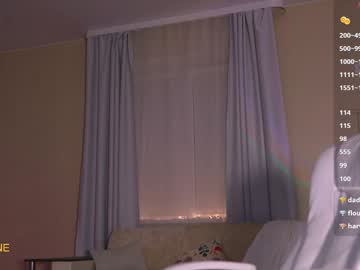 girl
        sweetkira555 cam image #5922157