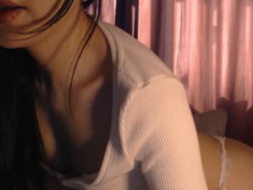 girl
        aimeclarks cam image #1227958