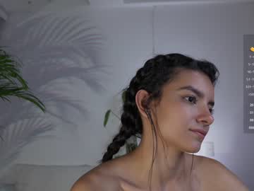 girl
        urcutelinda cam image #3417222