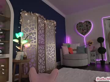 girl
        heatherbby cam image #6699135