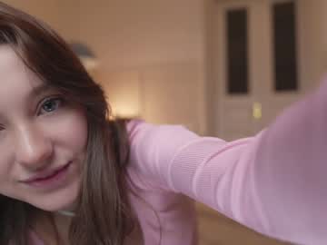 girl
        mia_elfie cam image #5998680