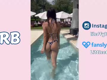 girl
        little_effy18_ cam image #6771444