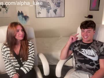 couple
        alpha_luke cam image #2814639