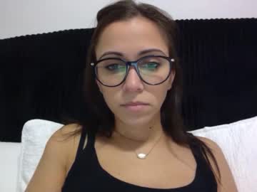 girl
        lexiii17 cam image #214573