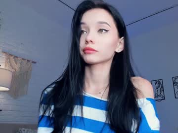 girl
        riskyproject cam image #5143295