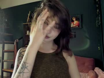 girl
        bmwm5f90 cam image #5674794