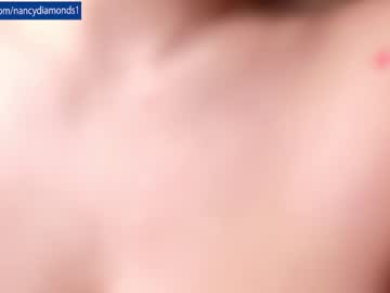 girl
        nancydiamonds1 cam image #3335951