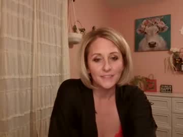 girl
        joliexx41 cam image #2879962