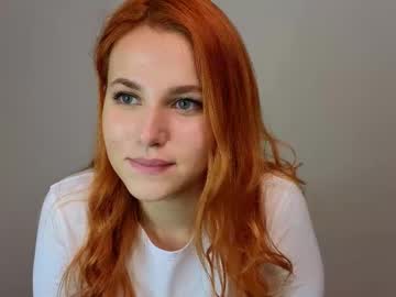 girl
        shirley_gregory cam image #5300795
