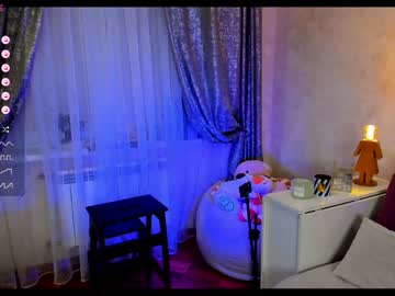 girl
        sweetteets24 cam image #6067571