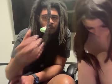 couple
        solanahuncho cam image #5819053