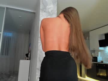 girl
        mia_devill cam image #1920165