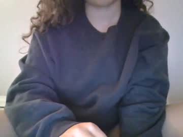 girl
        littlebaeee8 cam image #2818175