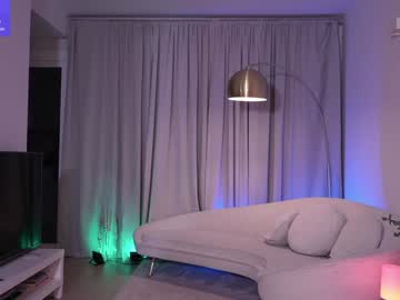 girl
        anniehillofficial_ cam image #5911383