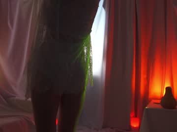 girl
        sunny_maria cam image #1636948