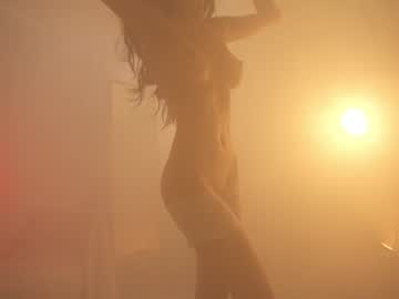 girl
        sunny_maria cam image #5468906