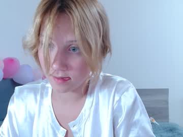 girl
        sweetie_jolie cam image #2184652