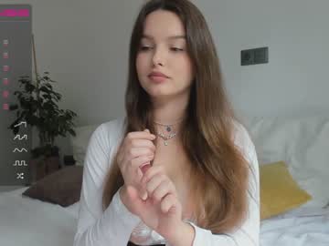 girl
        victoria_karma cam image #1287458