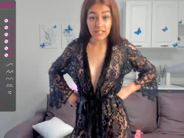 girl
        cherylstafordy cam image #1922925