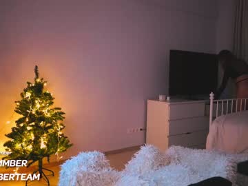 girl
        emmber cam image #587546