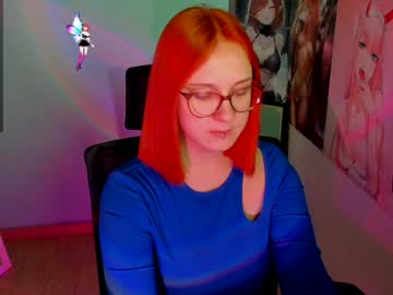 girl
        margaret_red cam image #5333423