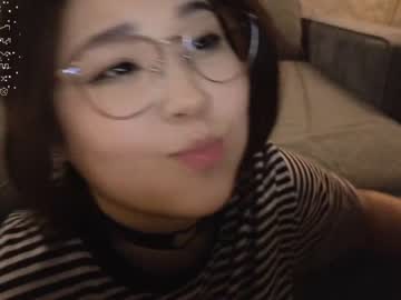 girl
        kimi_kay cam image #3328329