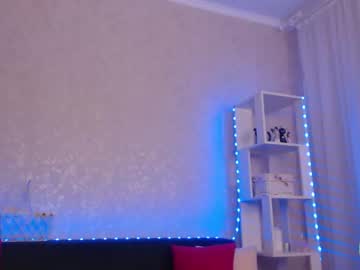 girl
        adrykilly cam image #431909